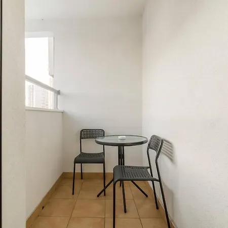 Delta Belville Apartment