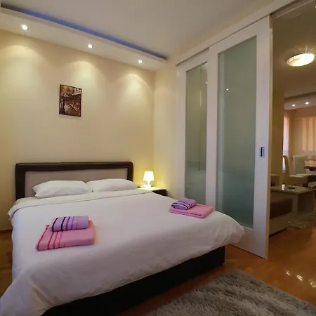 Delta Belville Апартаменты