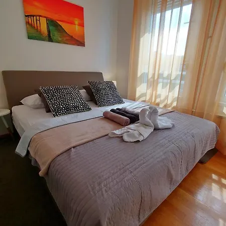 Delta Belville Apartment *